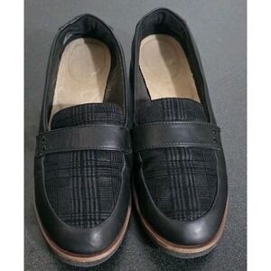 Clarks Griffin Sail Loafers Women 7.5M Flats Career Casual Slip On‎ Black Plaid